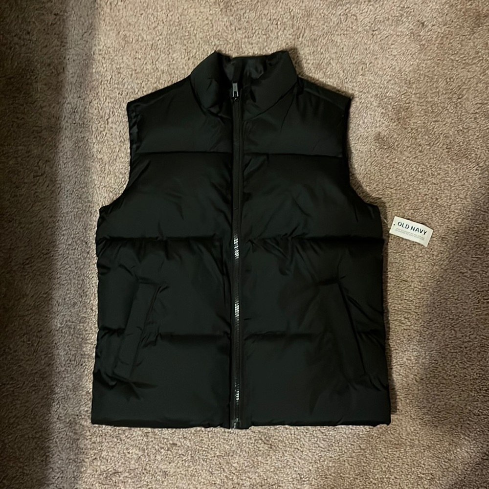 Boys Old Navy Vest Black size M